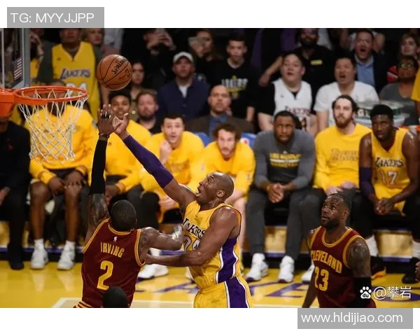 12月3日NBA精彩对决太阳队挑战湖人队直播全程回顾与分析 12月3日NBA精彩对决太阳队挑战湖人队直播全程回顾与分析