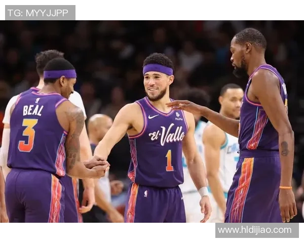 湖人队与太阳队激战第四节精彩瞬间回顾与分析