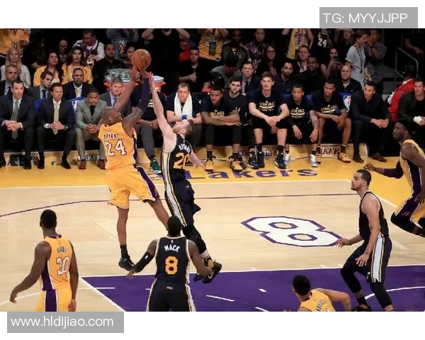 湖人对阵爵士科比告别战全场回顾与精彩瞬间分析
